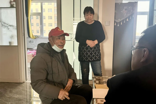 tyc41183Ì«Ñô³É¼¯ÍÅÔ±¹¤ÔÚÙÚÓê¼ÒÏàʶÇéÐÎ tyc41183Ì«Ñô³É¼¯ÍÅÔ±¹¤ÔÚÙÚÓê¼ÒÏàʶÇéÐÎ